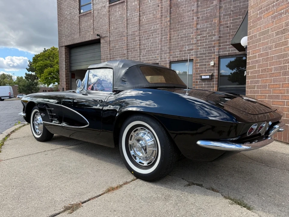 1961 Chevrolet Corvette C1 - Image 4 of 21