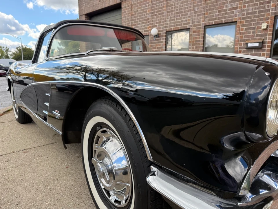1961 Chevrolet Corvette C1 - Image 13 of 21