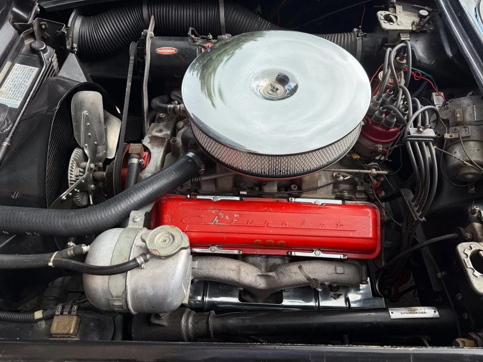 1961 Chevrolet Corvette C1 - Image 17 of 21