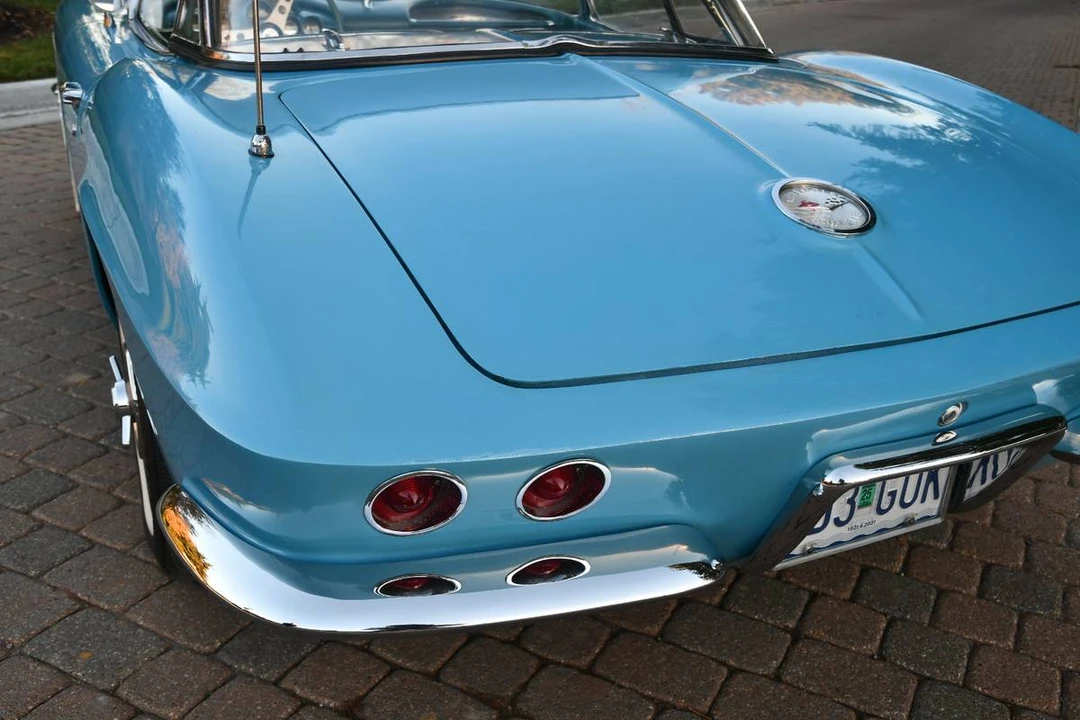 1961 Chevrolet Corvette C1 - Image 17 of 24