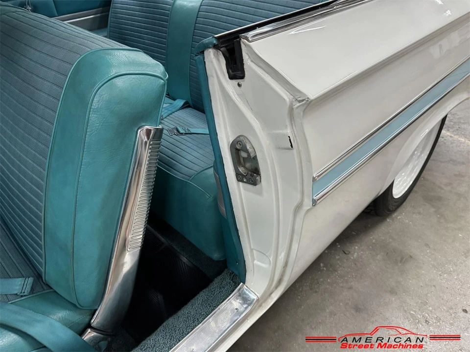 1961 Chevrolet Impala 3rd Gen - Image 28 of 31