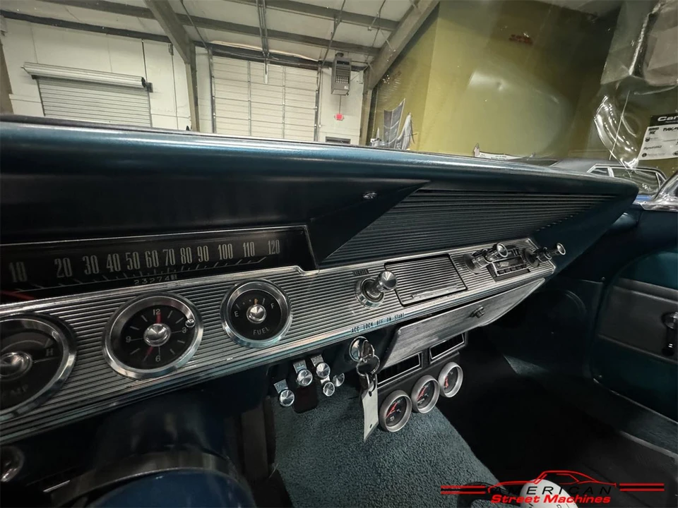1961 Chevrolet Impala 3rd Gen - Image 11 of 31
