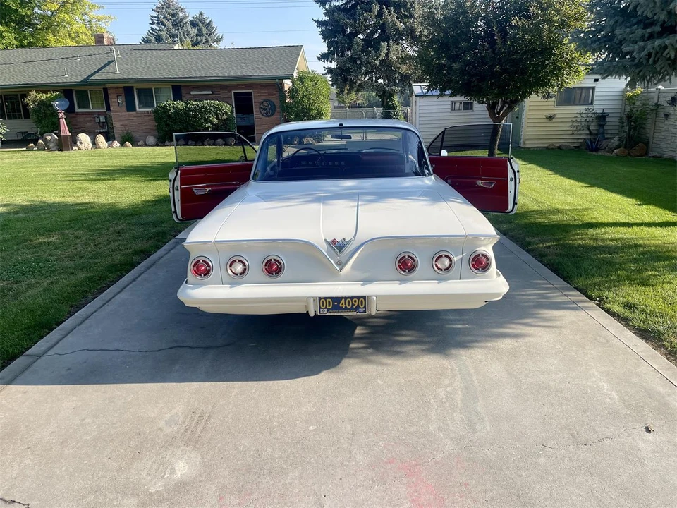 1961 Chevrolet Impala 3rd Gen - Image 7 of 31