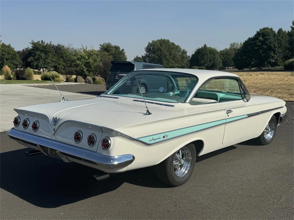 1961 Chevrolet Impala 3rd Gen - Image 6 of 27