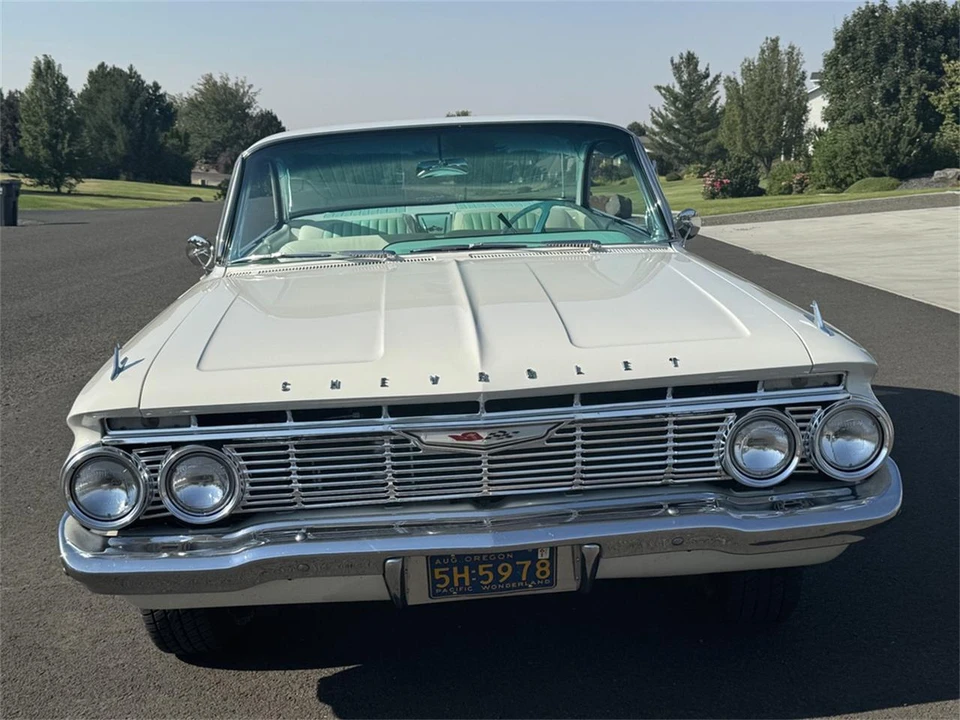 1961 Chevrolet Impala 3rd Gen - Image 9 of 27
