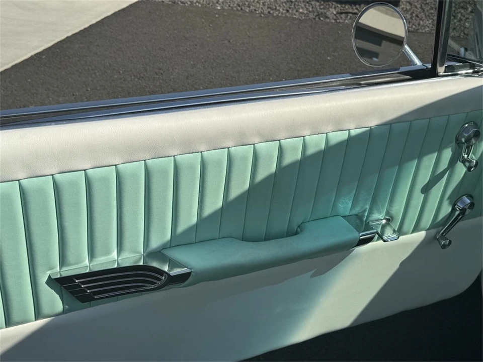 1961 Chevrolet Impala 3rd Gen - Image 15 of 27