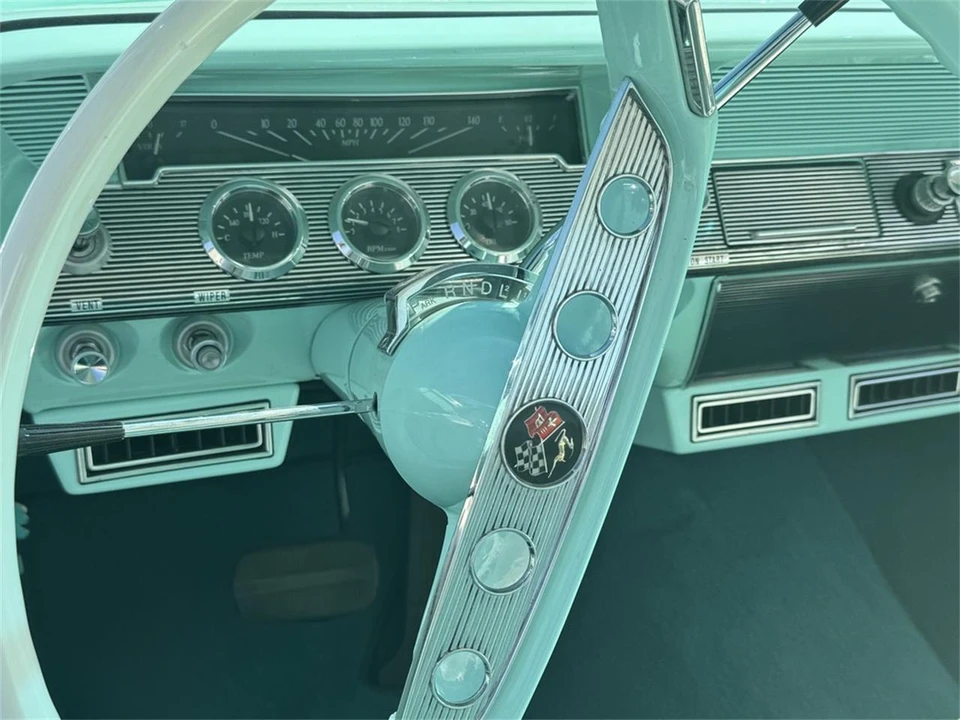 1961 Chevrolet Impala 3rd Gen - Image 17 of 27
