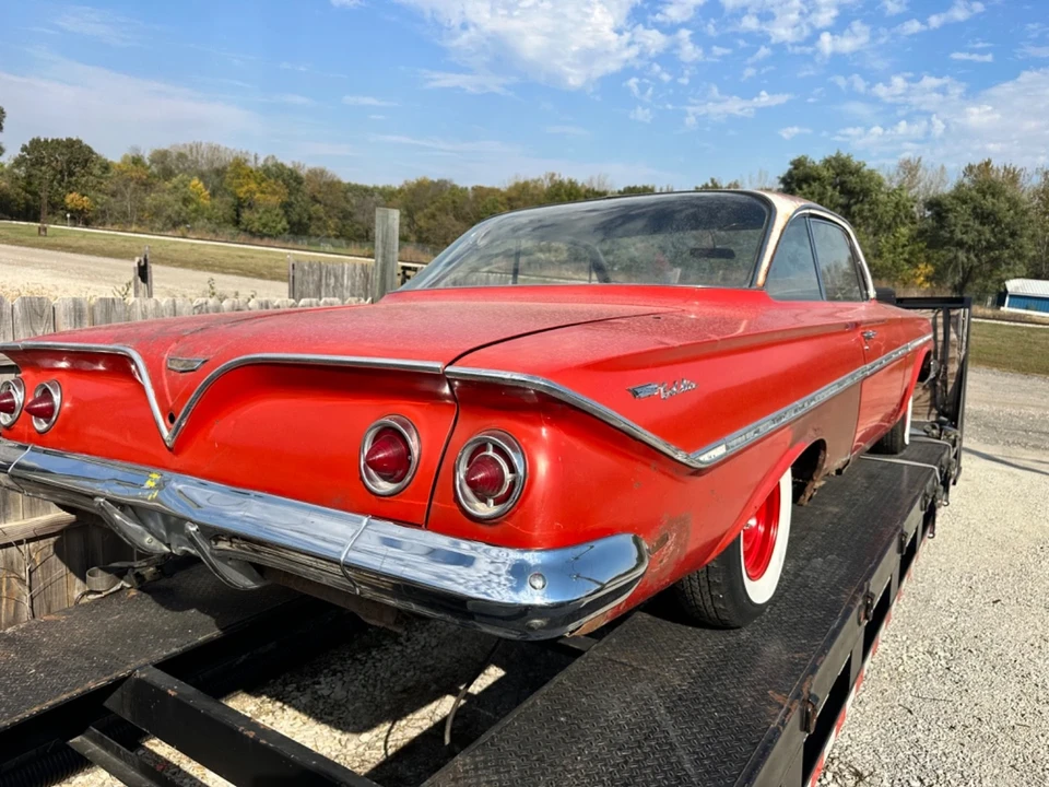 1961 Chevrolet Impala 2nd Gen - Image 8 of 21