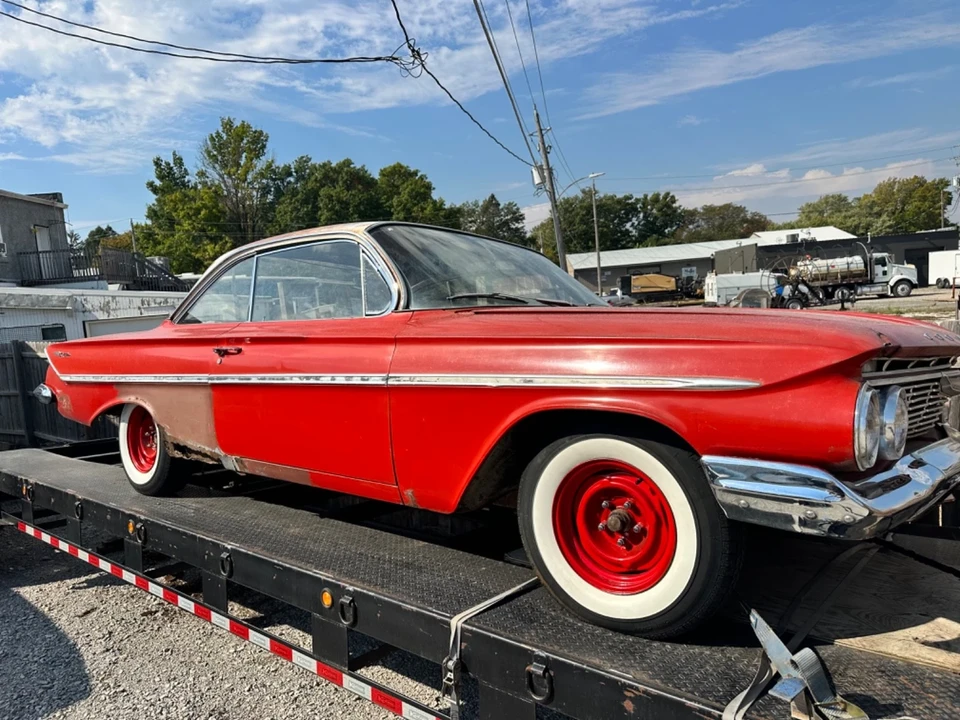 1961 Chevrolet Impala 2nd Gen - Image 9 of 21