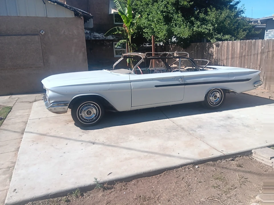 1961 Chevrolet Impala 3rd Gen - Image 3 of 10