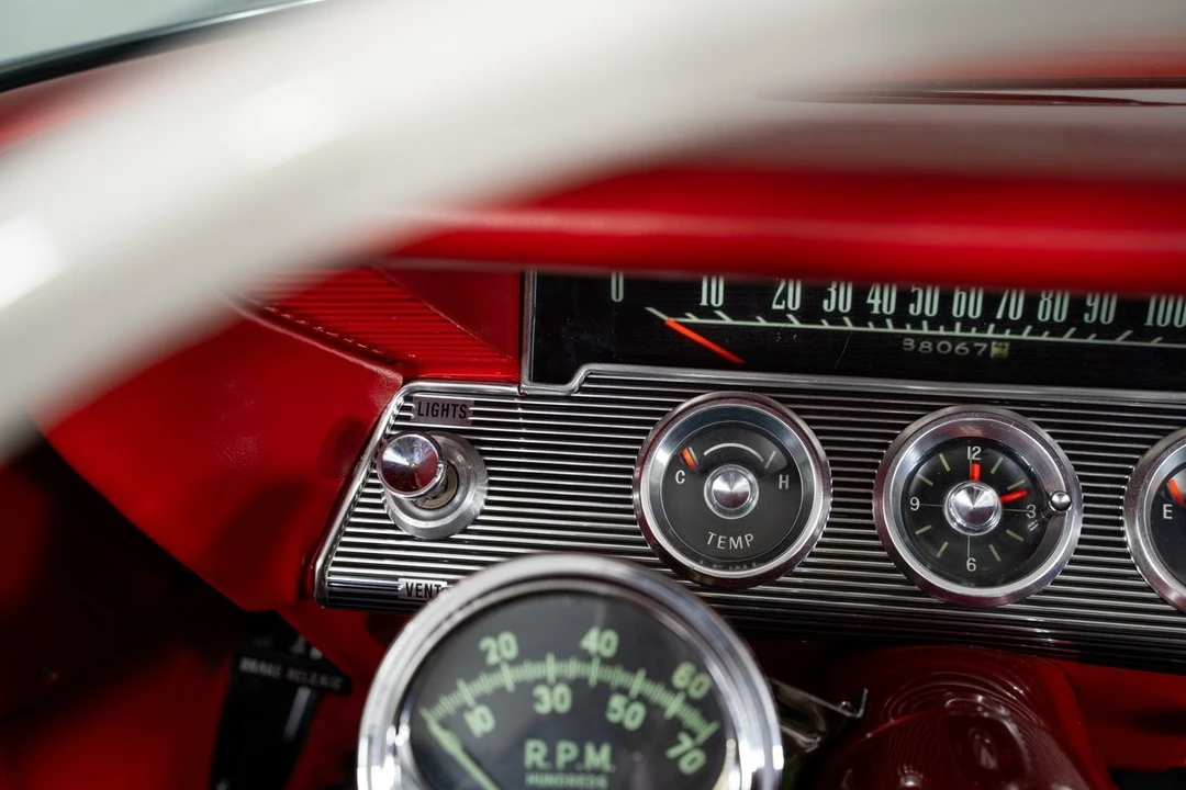 1961 Chevrolet Impala 3rd Gen - Image 31 of 31