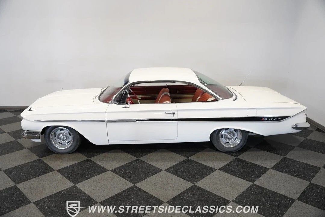 1961 Chevrolet Impala 2nd Gen - Image 10 of 12
