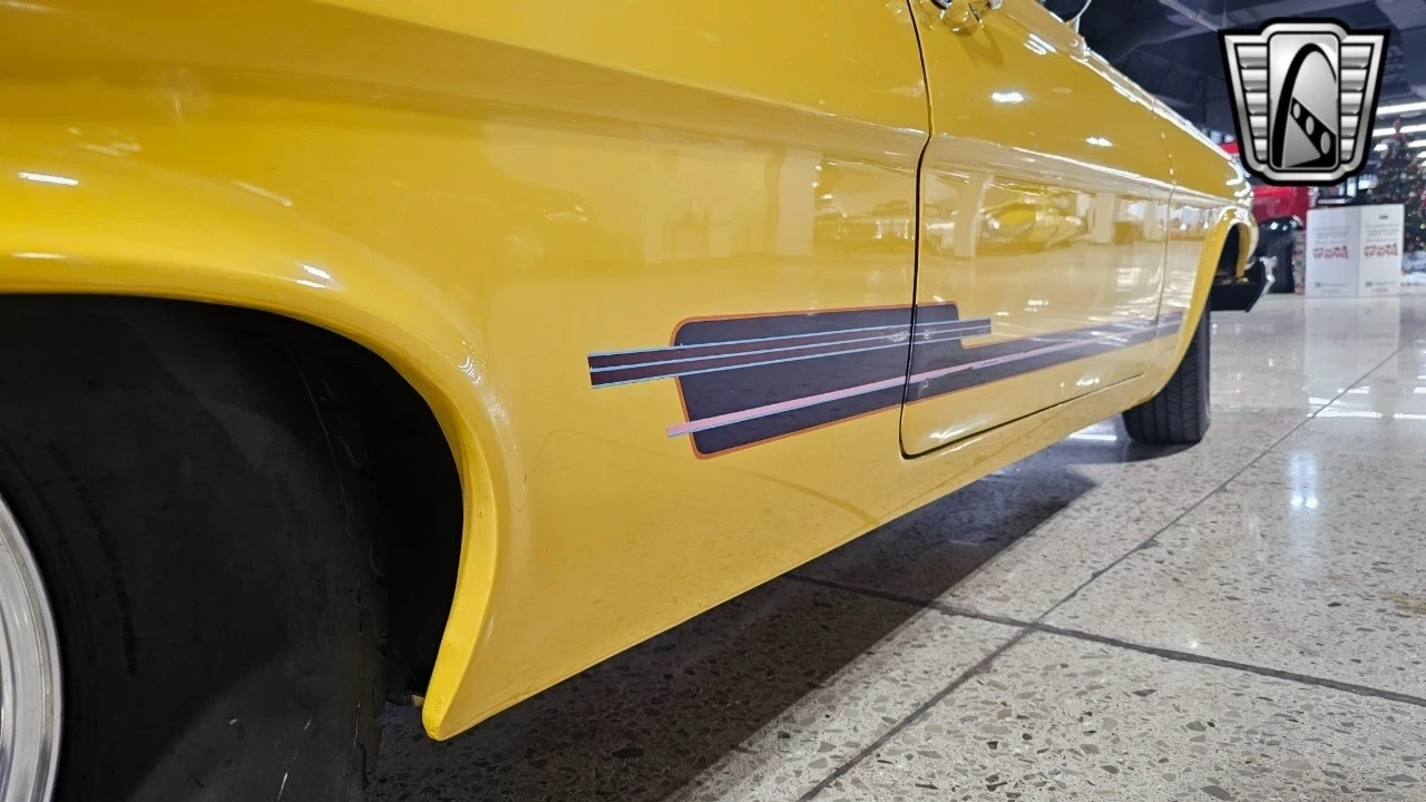 1961 Chevrolet Impala 2nd Gen - Image 19 of 21