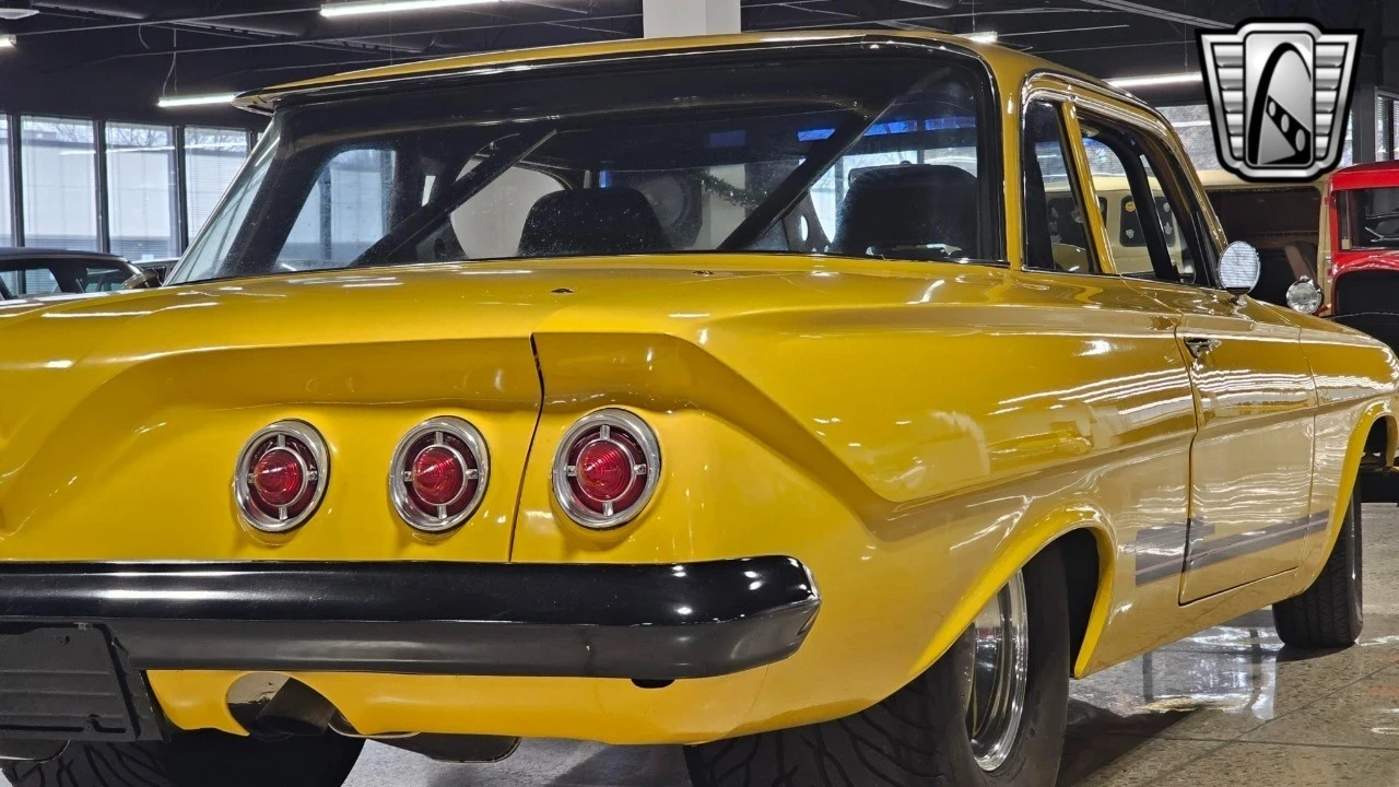 1961 Chevrolet Impala 2nd Gen - Image 16 of 21