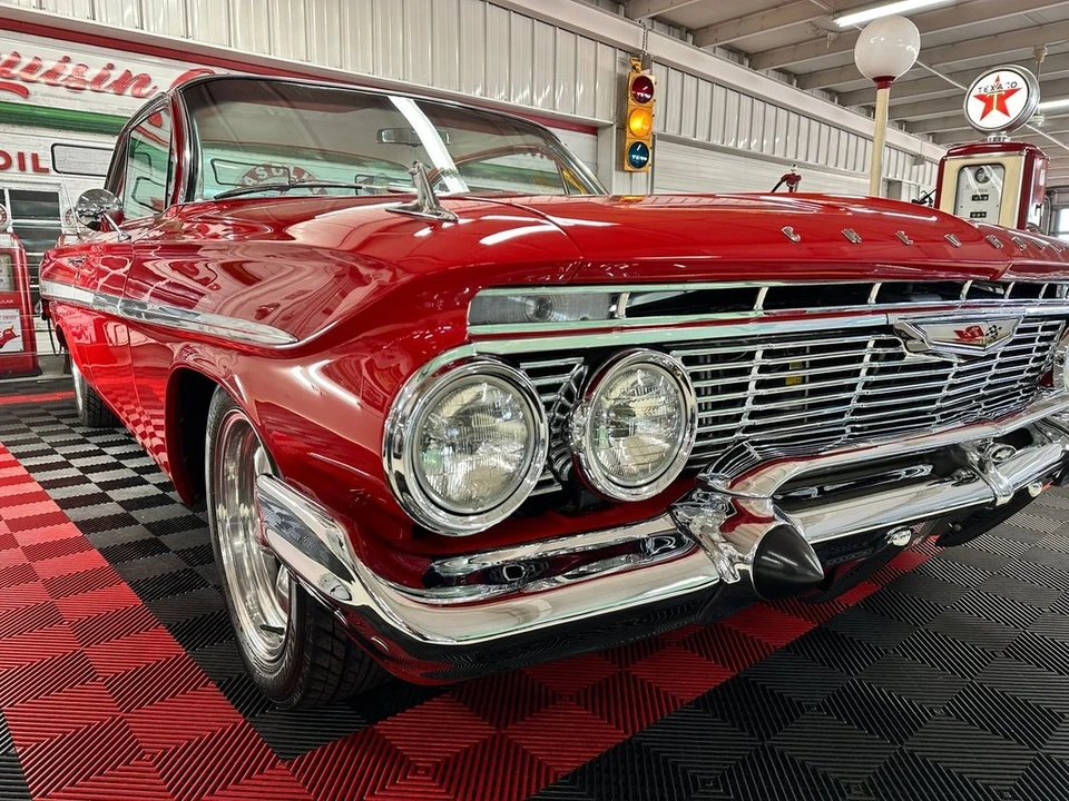 1961 Chevrolet Impala 2nd Gen - Image 4 of 12