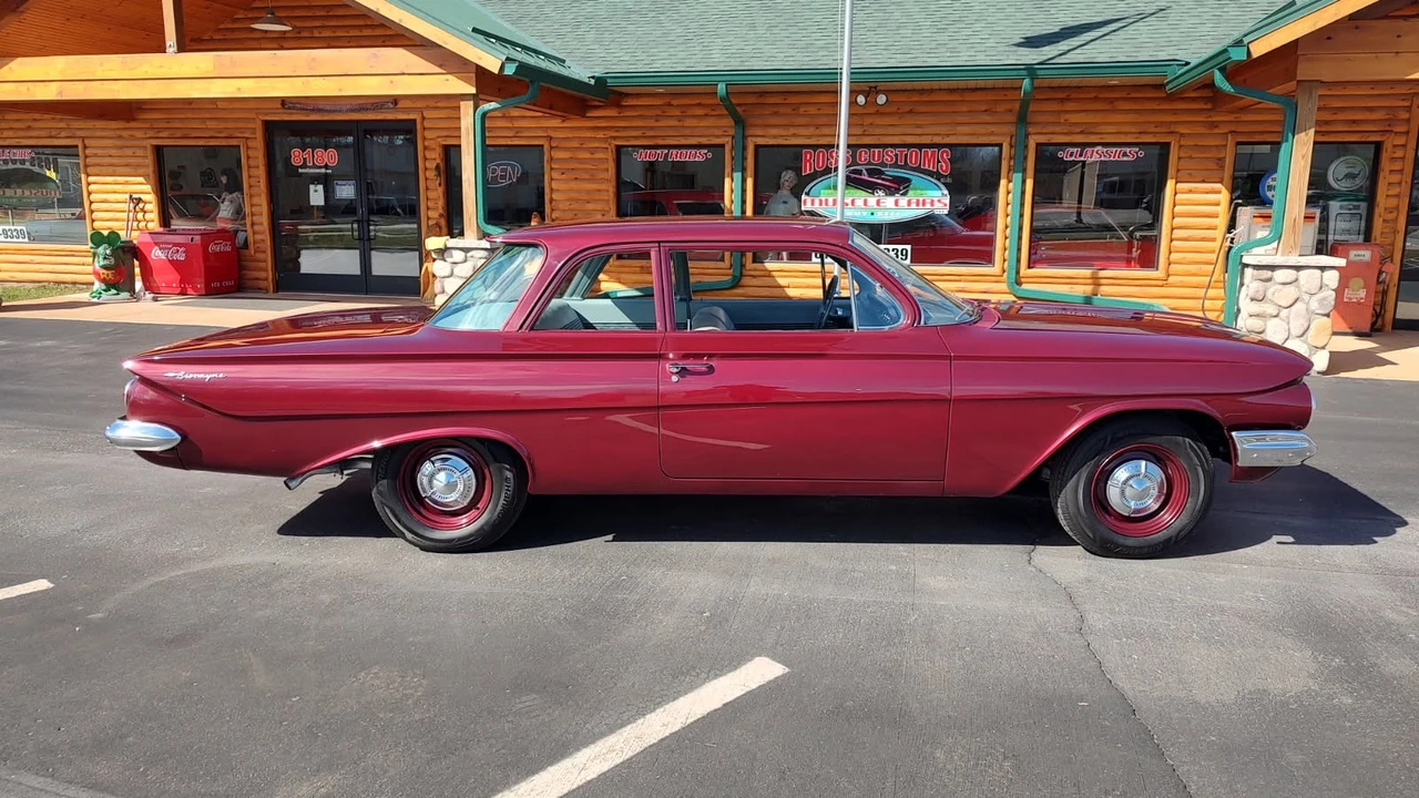 1961 Chevrolet Impala 3rd Gen - Image 27 of 31