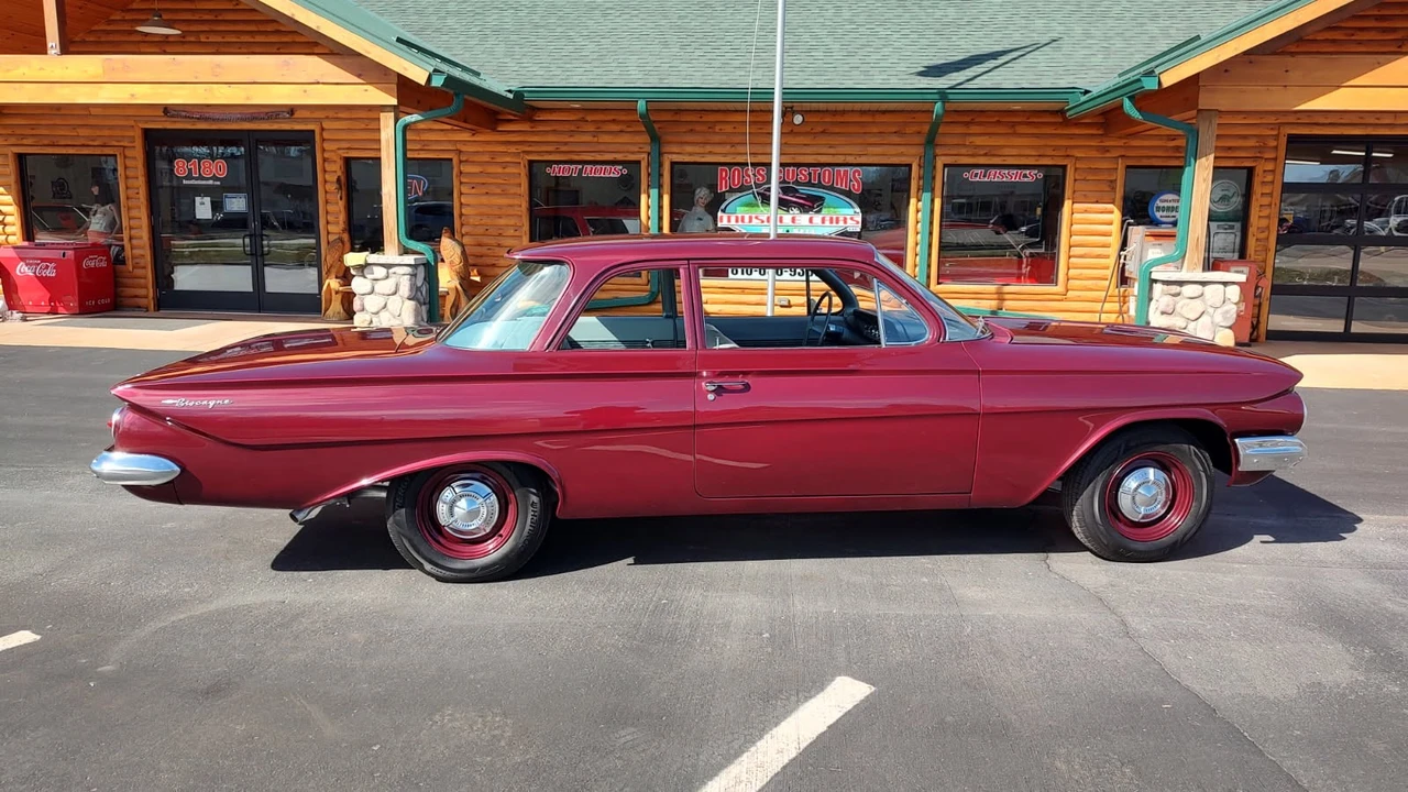 1961 Chevrolet Impala 3rd Gen - Image 28 of 31