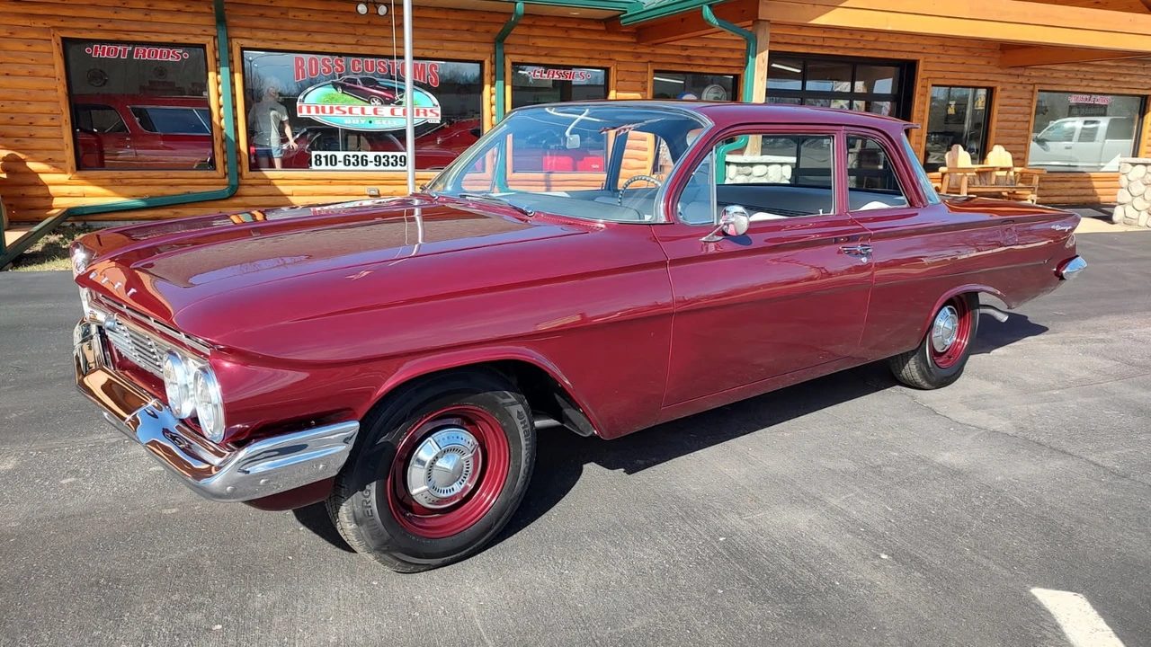 1961 Chevrolet Impala 3rd Gen - Image 4 of 31