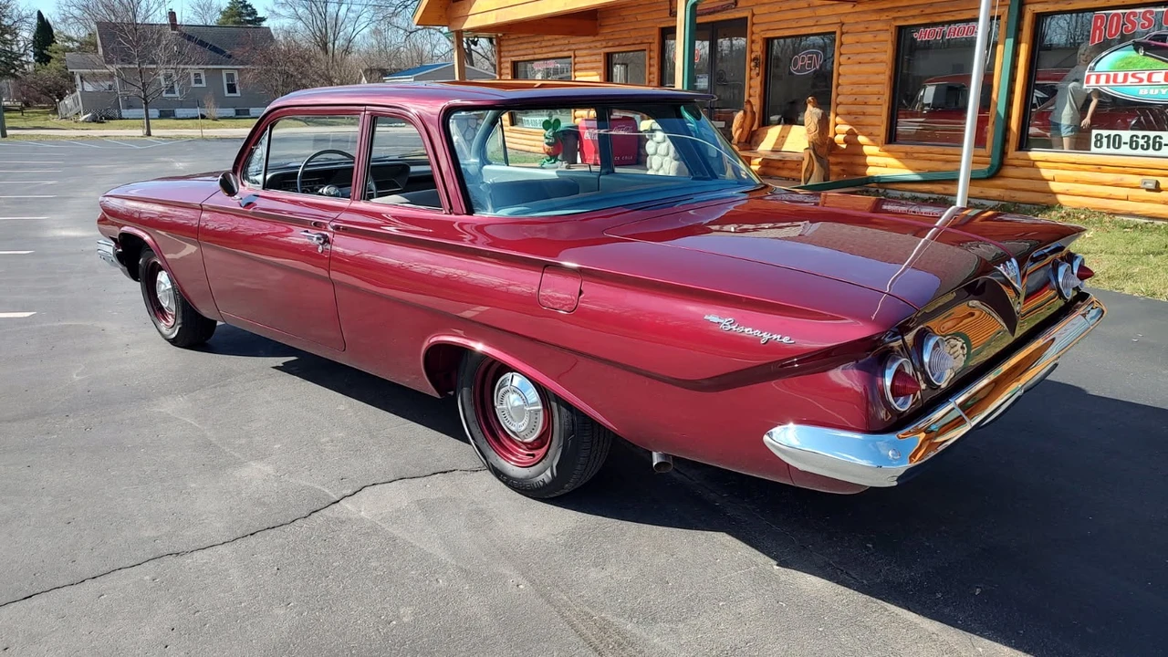 1961 Chevrolet Impala 3rd Gen - Image 15 of 31