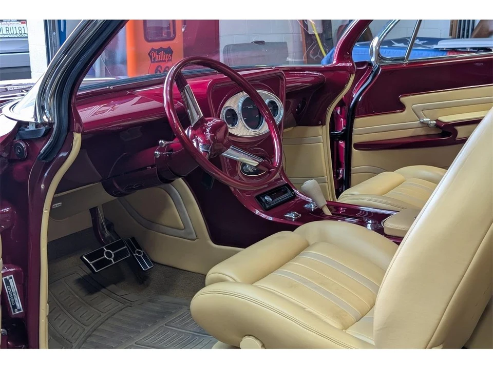 1961 Chevrolet Impala 3rd Gen - Image 21 of 31