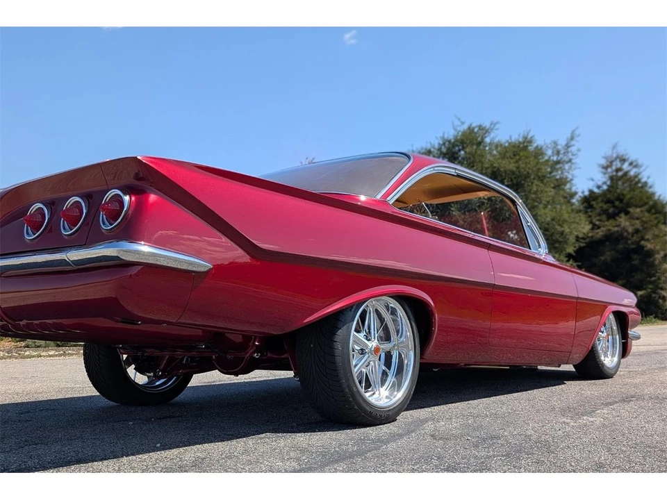 1961 Chevrolet Impala 3rd Gen - Image 4 of 31