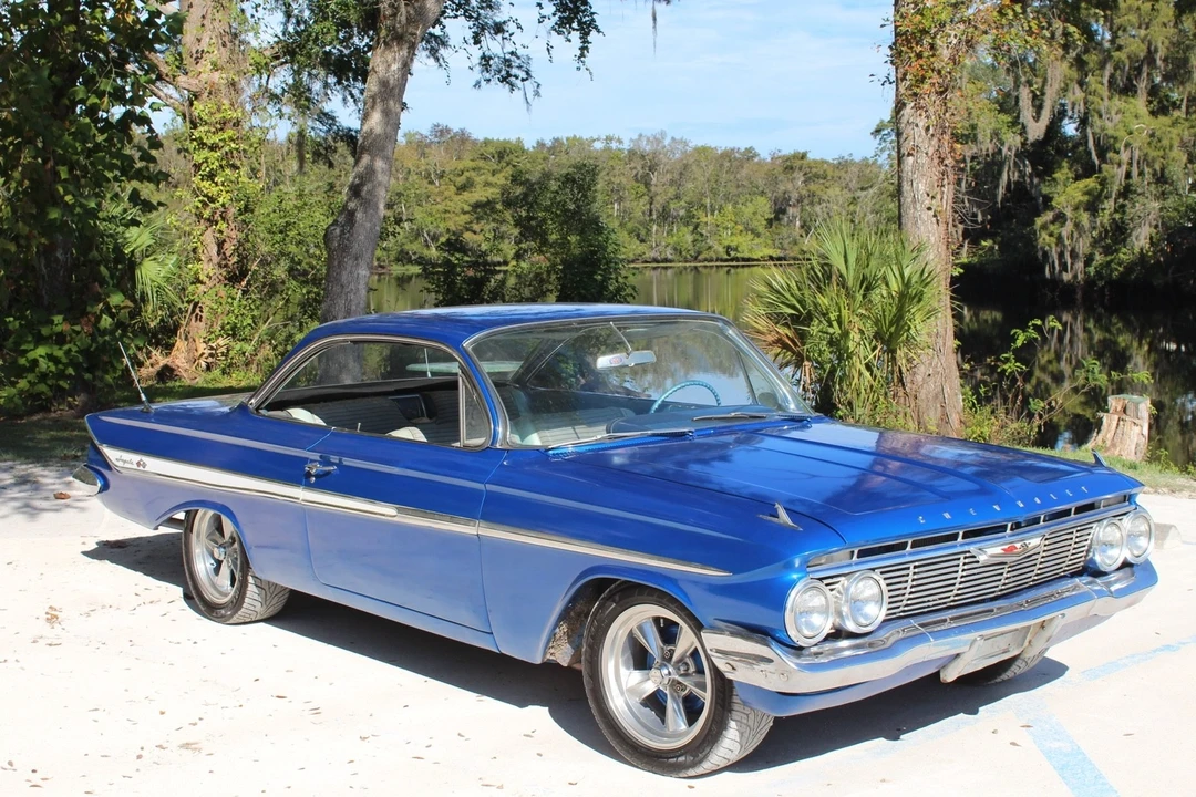 1961 Chevrolet Impala 2nd Gen - Image 9 of 21