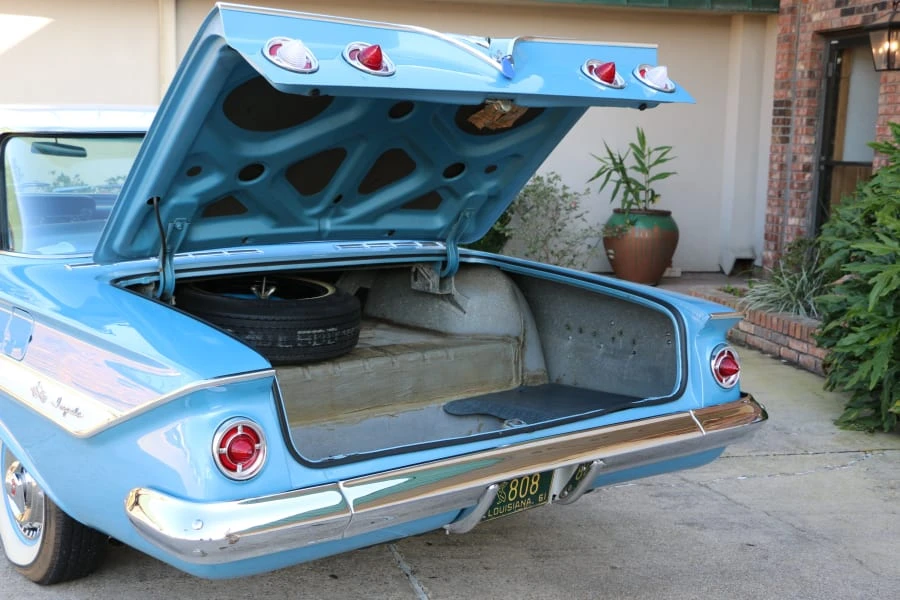 1961 Chevrolet Impala 3rd Gen - Image 7 of 9