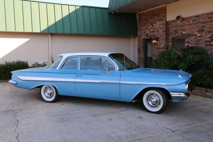 1961 Chevrolet Impala 3rd Gen - Image 2 of 9