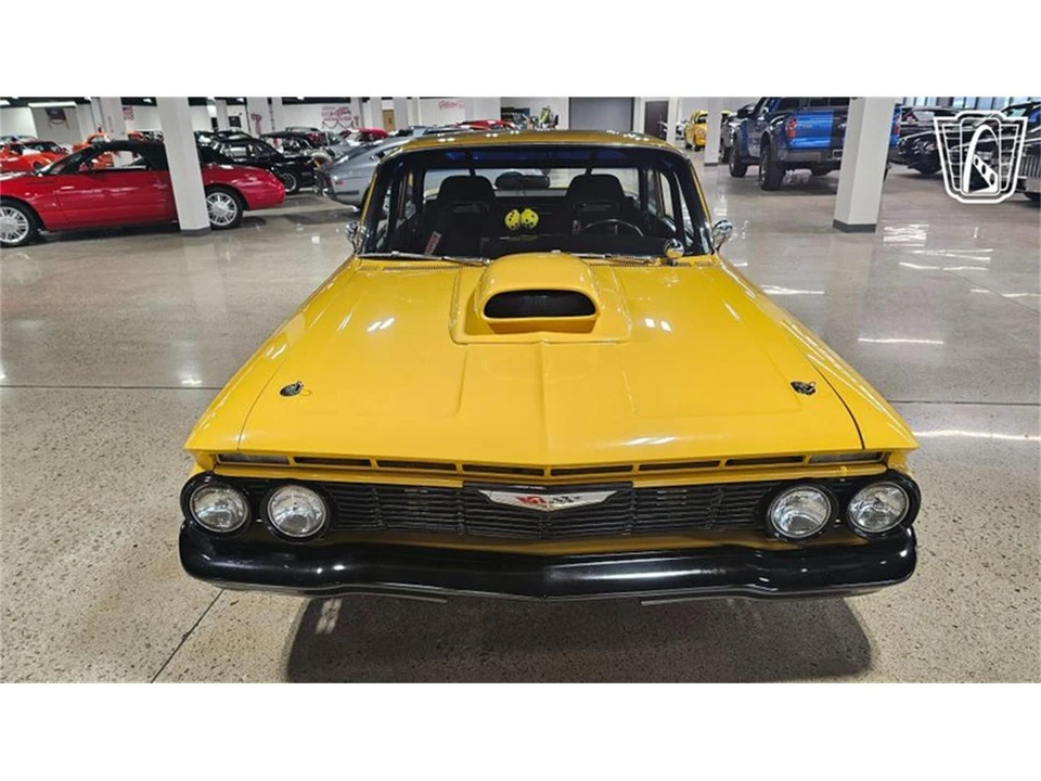 1961 Chevrolet Impala 3rd Gen - Image 16 of 31