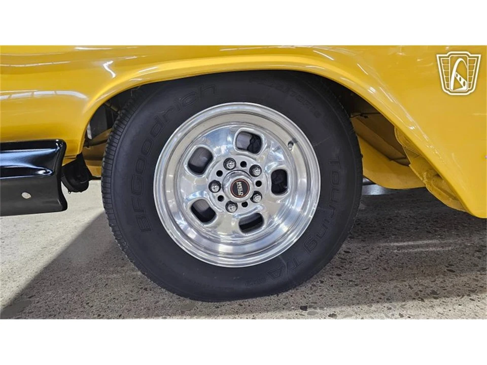 1961 Chevrolet Impala 3rd Gen - Image 24 of 31