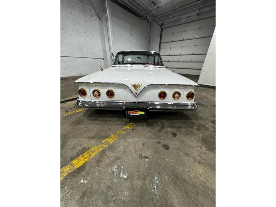 1961 Chevrolet Impala 3rd Gen - Image 28 of 31