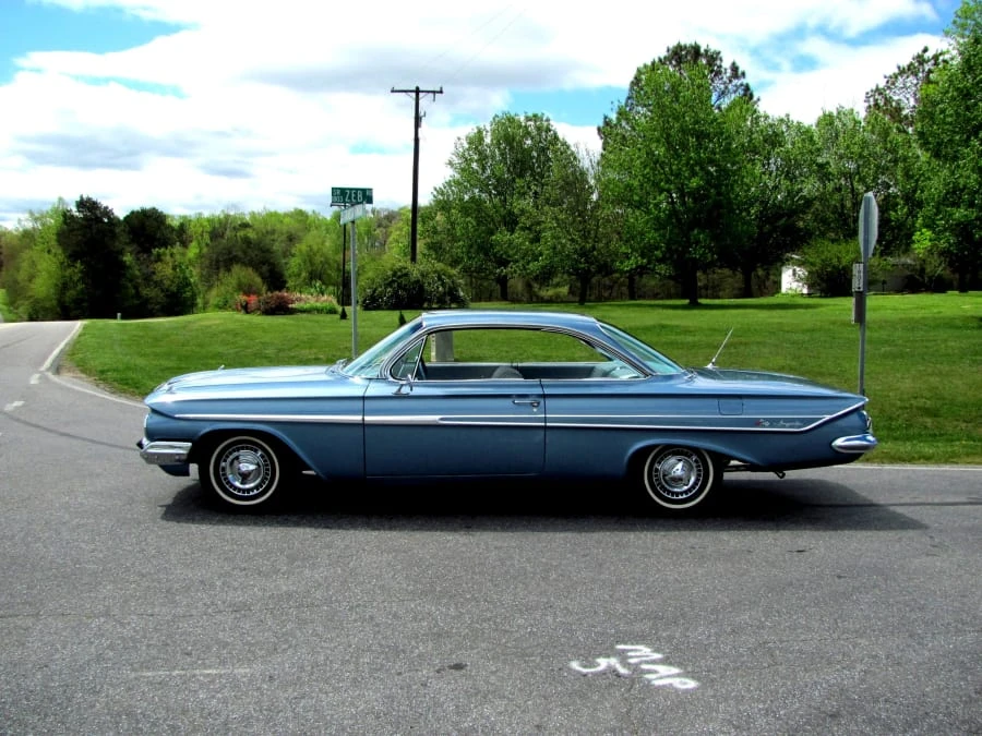 1961 Chevrolet Impala 3rd Gen - Image 11 of 12