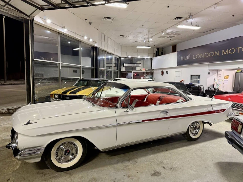 1961 Chevrolet Impala 3rd Gen - Image 10 of 16