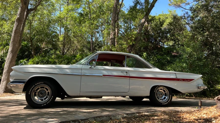 1961 Chevrolet Impala 3rd Gen - Image 14 of 16