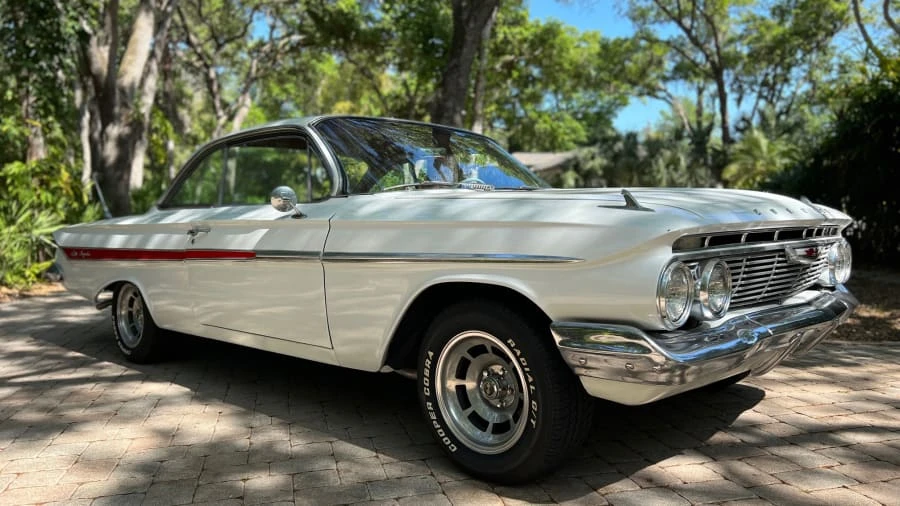 1961 Chevrolet Impala 3rd Gen - Image 15 of 16