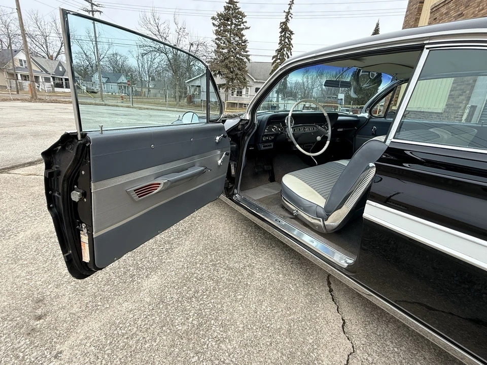 1961 Chevrolet Impala 2nd Gen - Image 15 of 21