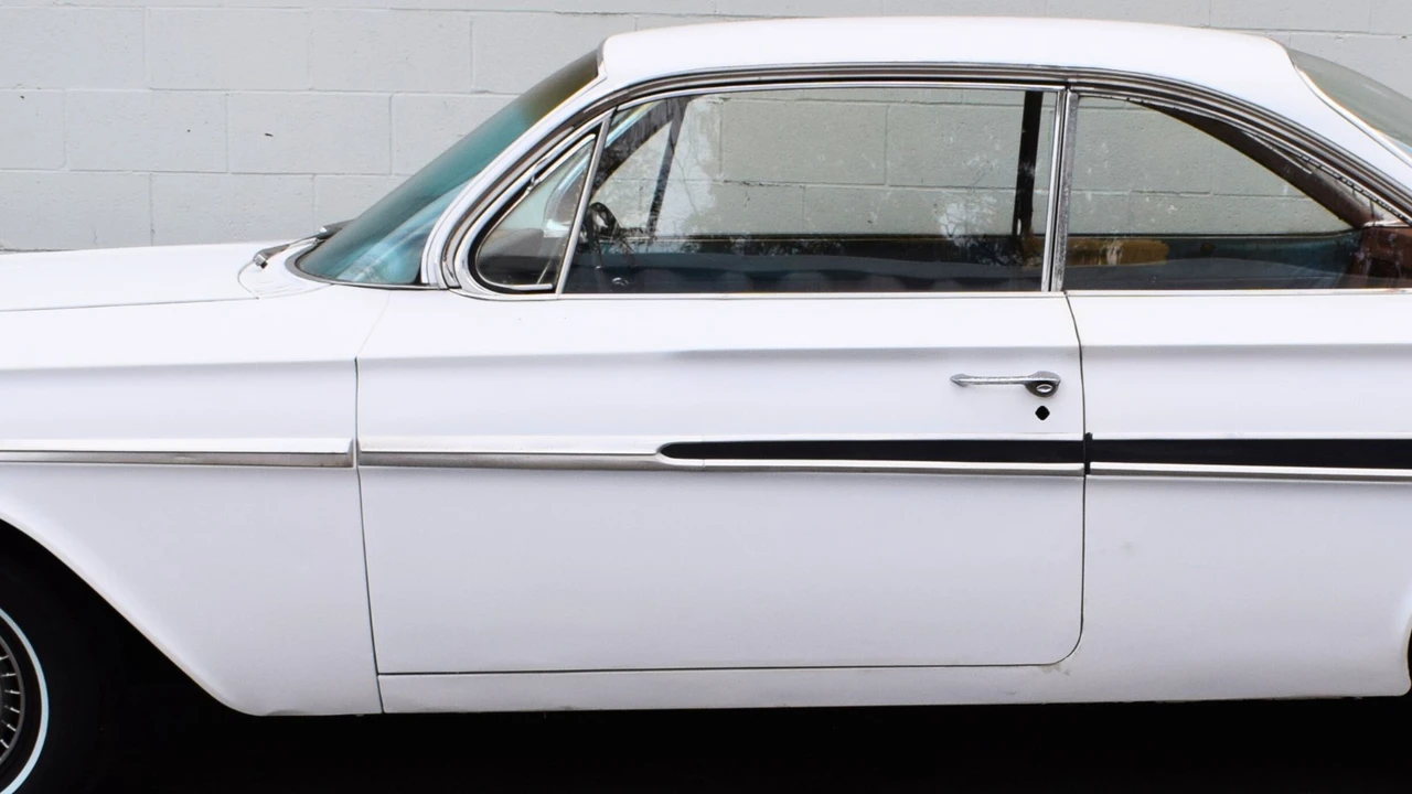 1961 Chevrolet Impala 2nd Gen - Image 12 of 21