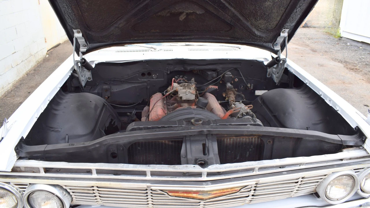 1961 Chevrolet Impala 2nd Gen - Image 18 of 21