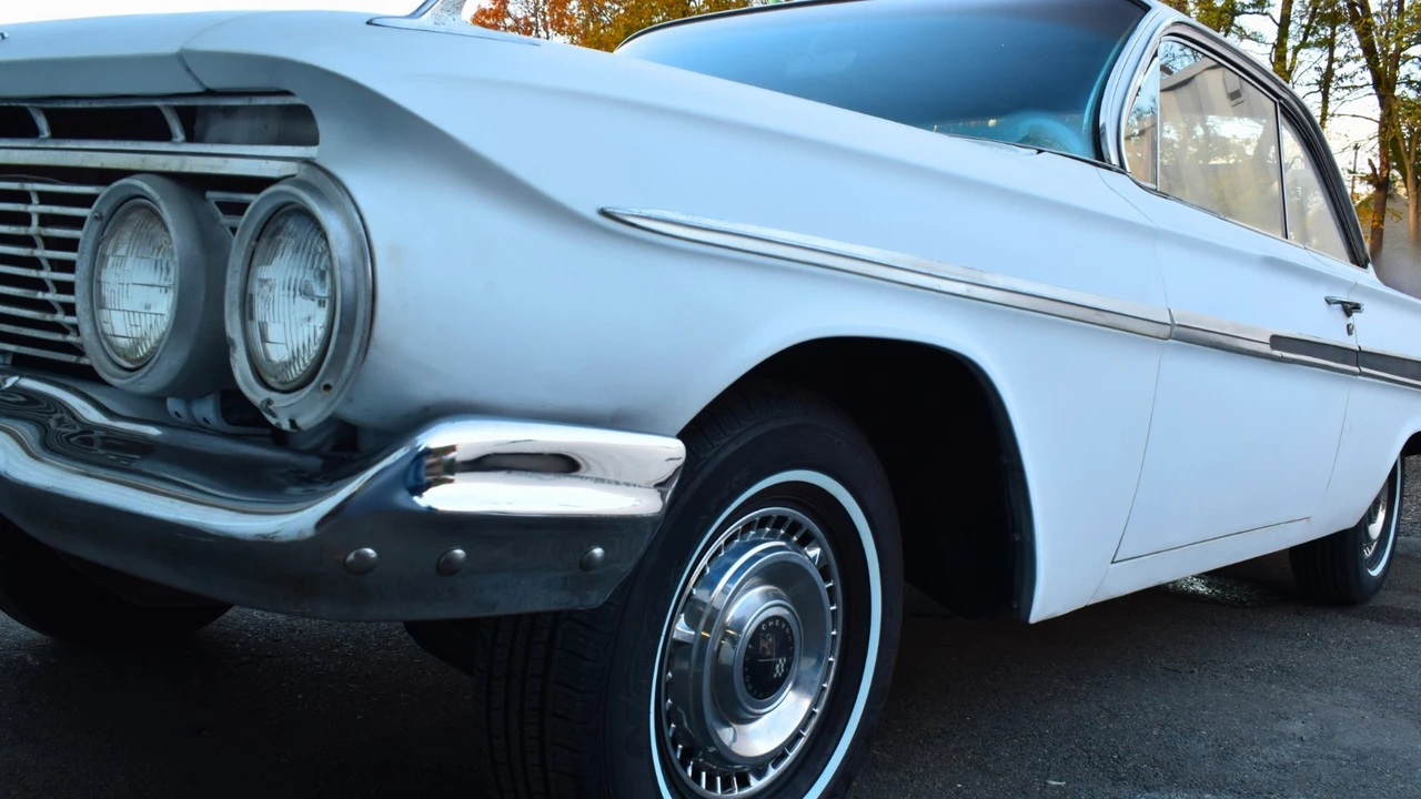 1961 Chevrolet Impala 2nd Gen - Image 17 of 21