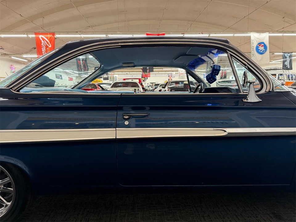 1961 Chevrolet Impala 3rd Gen - Image 23 of 31