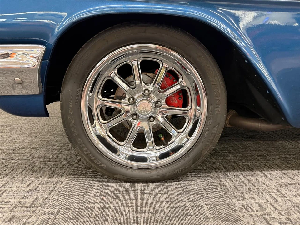 1961 Chevrolet Impala 3rd Gen - Image 20 of 31