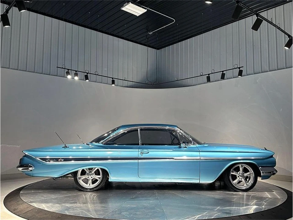 1961 Chevrolet Impala 3rd Gen - Image 5 of 31