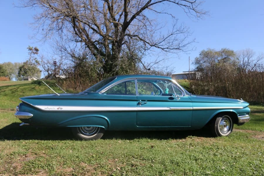 1961 Chevrolet Impala 3rd Gen - Image 2 of 11