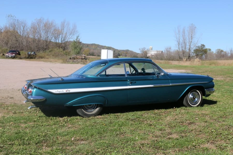 1961 Chevrolet Impala 3rd Gen - Image 9 of 11
