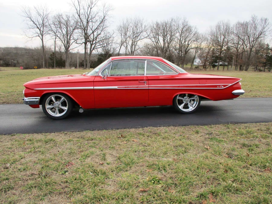 1961 Chevrolet Impala 3rd Gen - Image 2 of 12