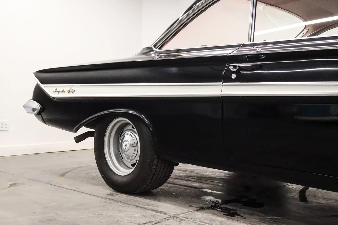 1961 Chevrolet Impala 2nd Gen - Image 9 of 21