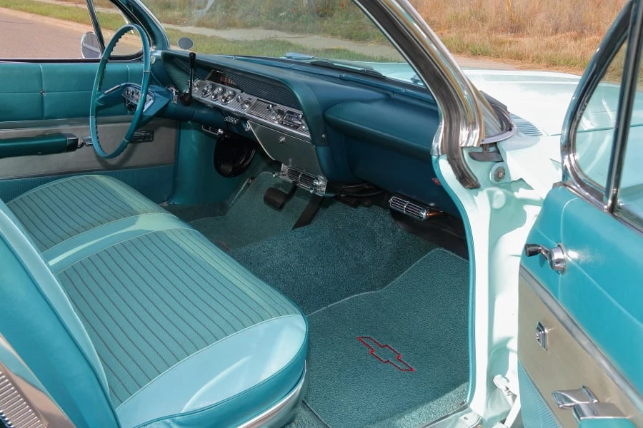 1961 Chevrolet Impala 3rd Gen - Image 26 of 31