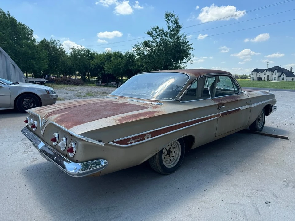 1961 Chevrolet Impala 3rd Gen - Image 3 of 31