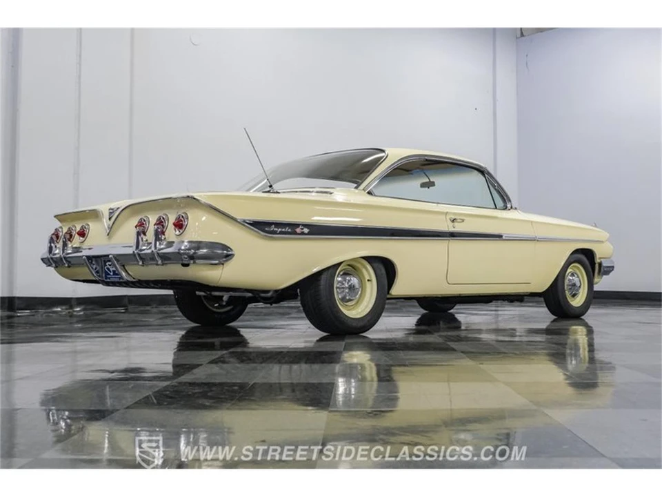 1961 Chevrolet Impala 3rd Gen - Image 27 of 31