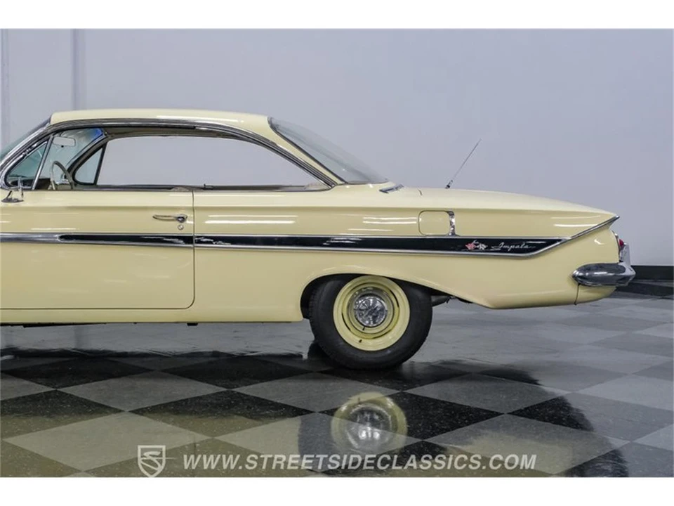 1961 Chevrolet Impala 3rd Gen - Image 24 of 31